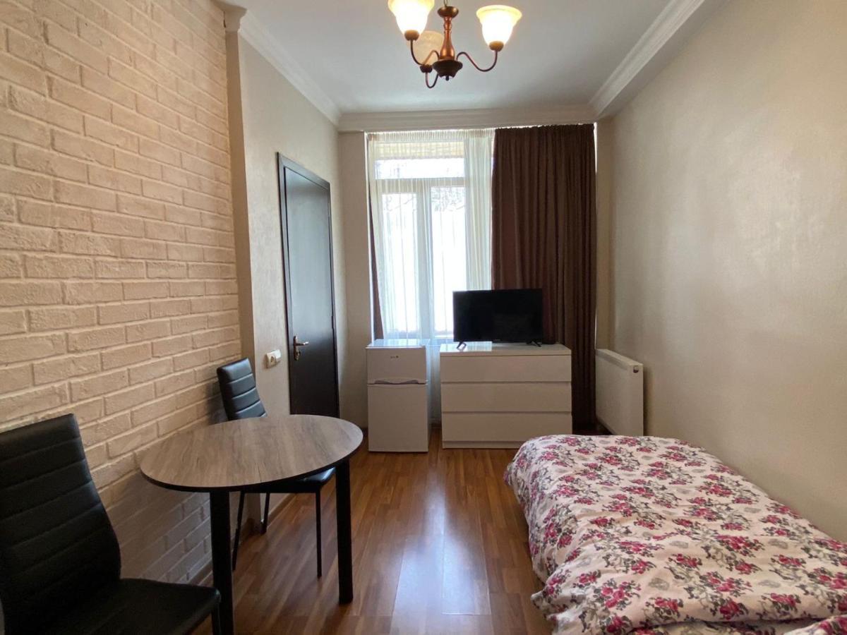Cozy Home Тбилиси Экстерьер фото